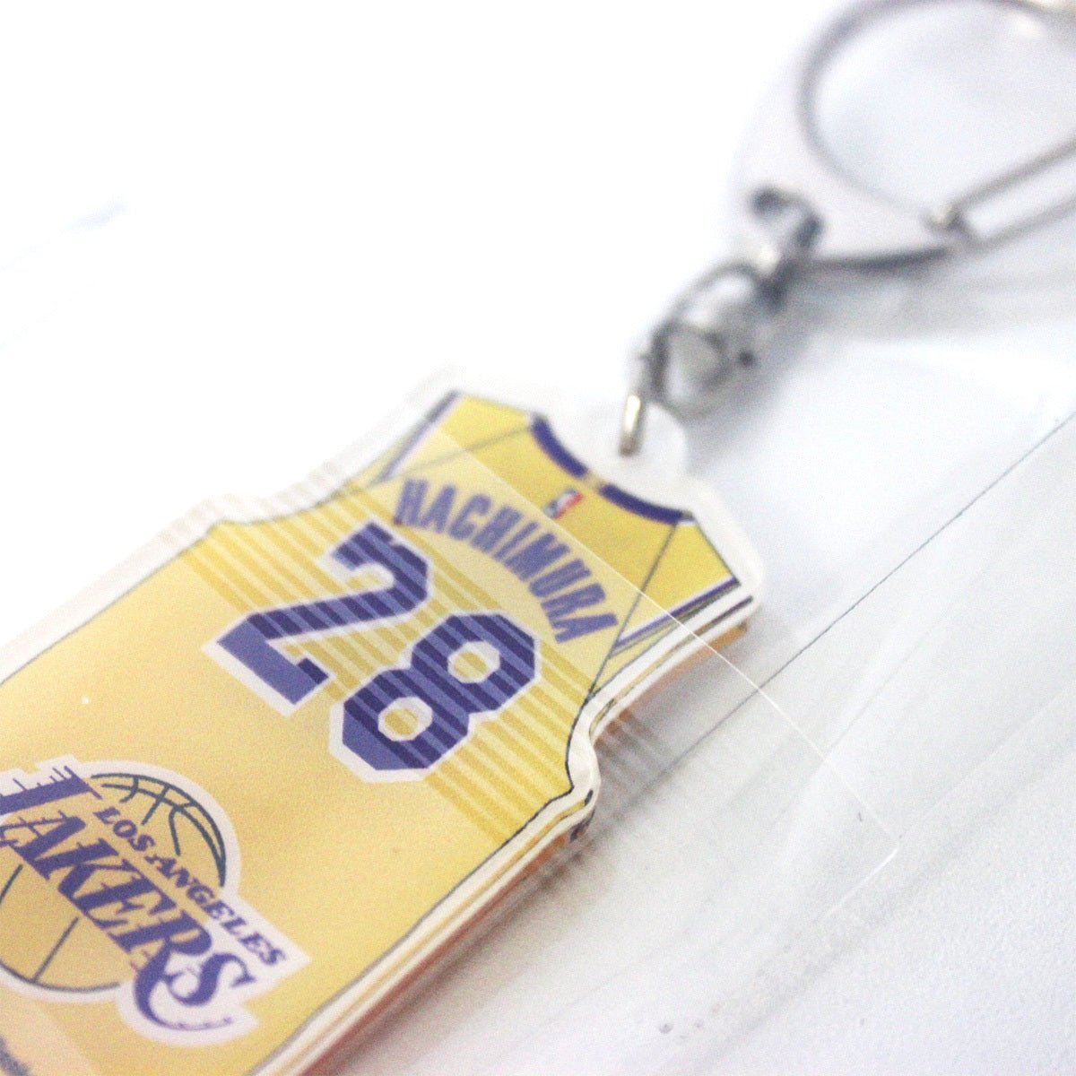 【NBA】ロサンゼルス・レイカーズ 八村塁 ユニホーム型アクリルキーホルダー(LAKERS/Rui Hachimura)
