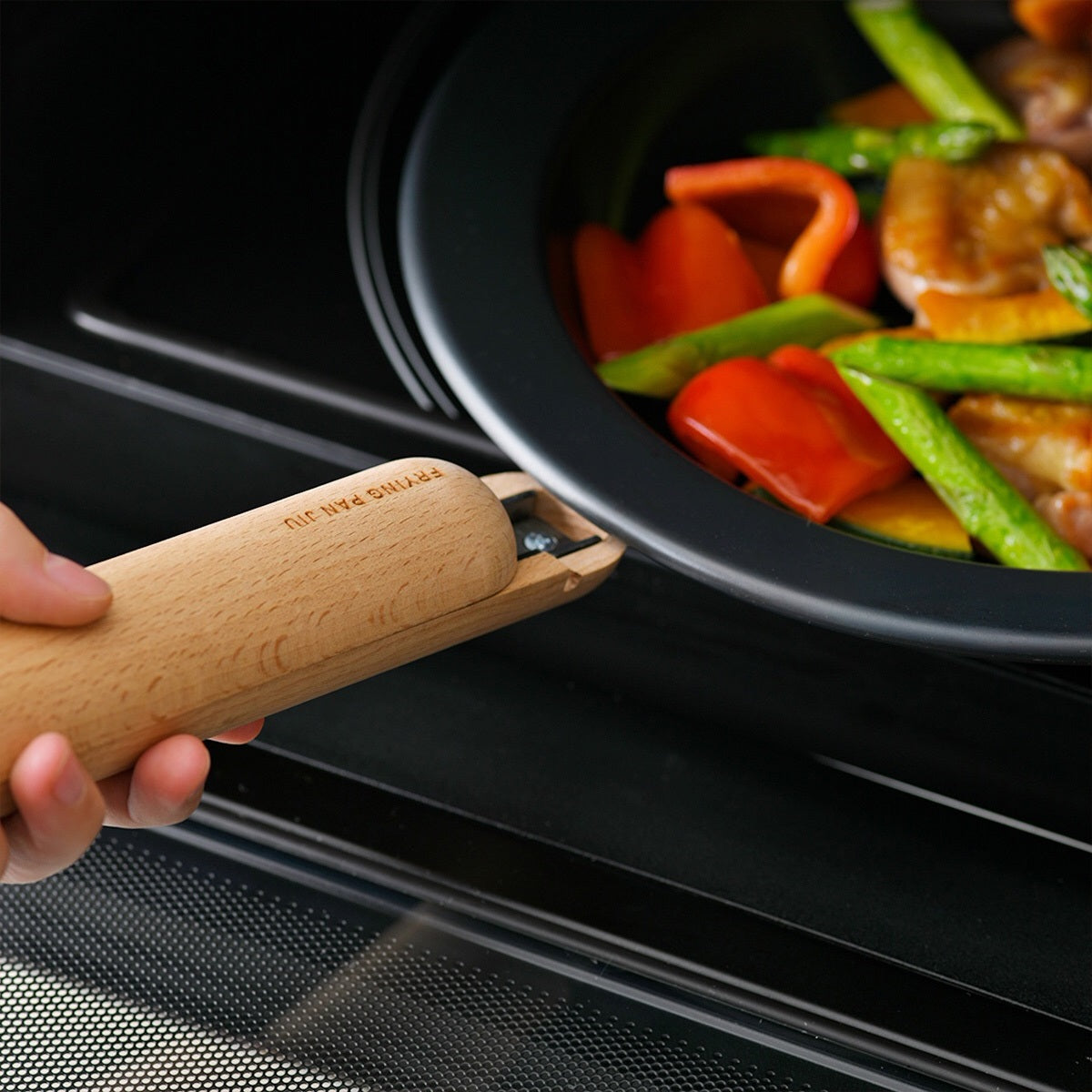 【暮らしをたのしむ、料理道具】<藤田金属>FRYING PAN JIU M ハンドルセット(ブナ)