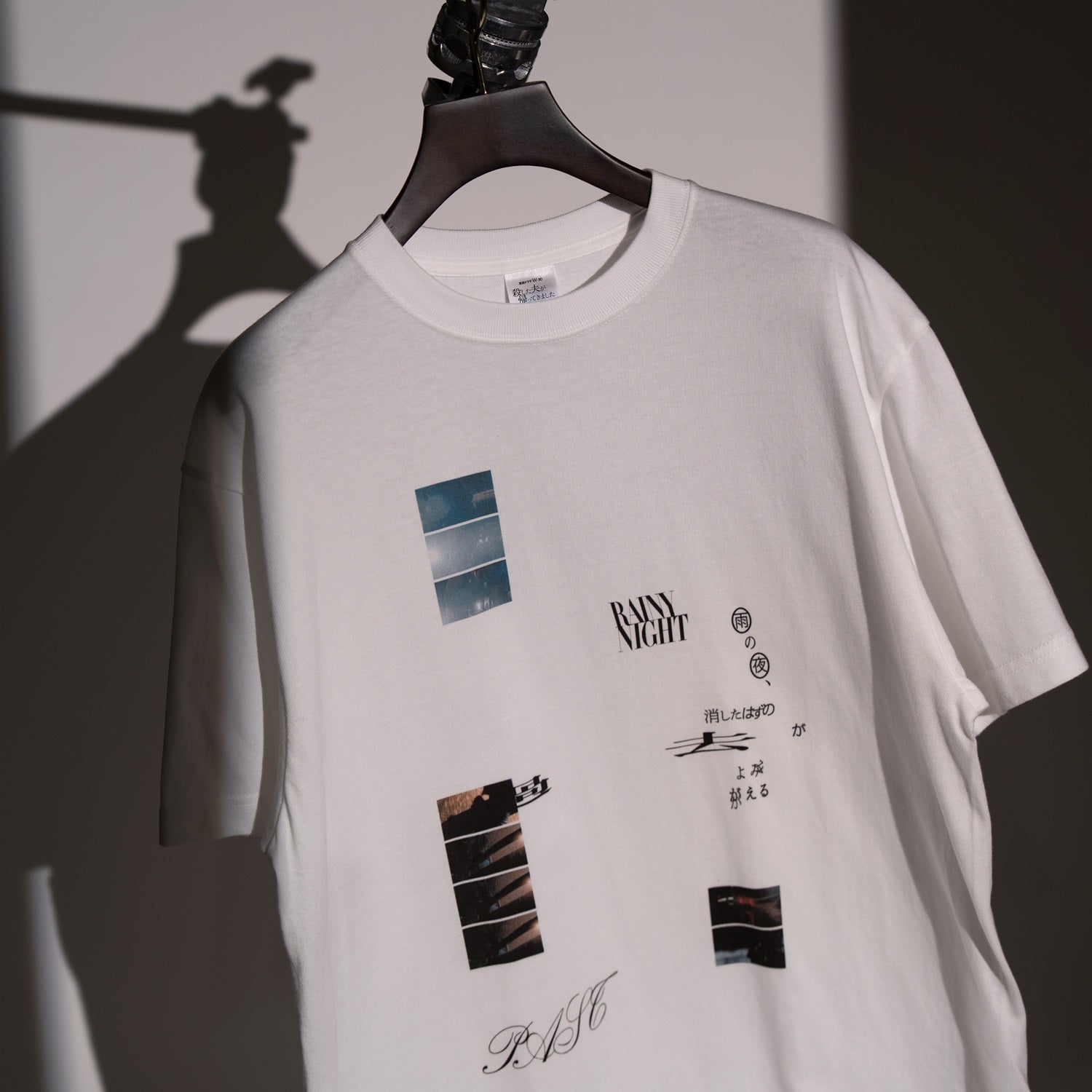 【ドラマW/殺した夫が帰ってきました】追憶のピース Tシャツ(ホワイト)