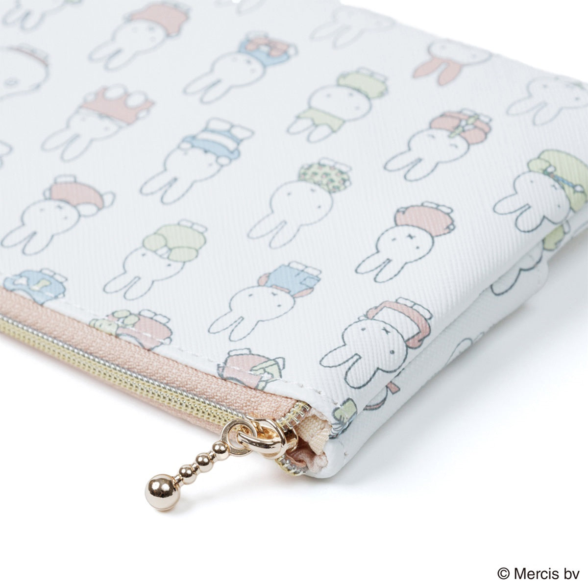 【キャラクターグッズ】MIFFY ミッフィー/70th HISTORY ティッシュポーチ
