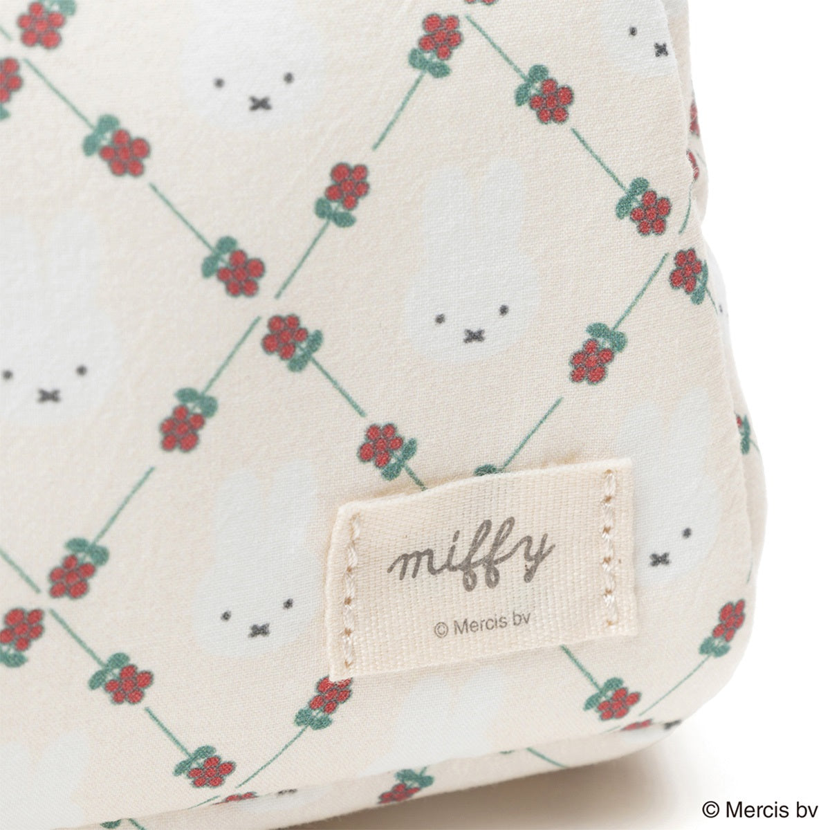 【キャラクターグッズ】MIFFY ミッフィー/QUILTING STYLE スクエアポーチ