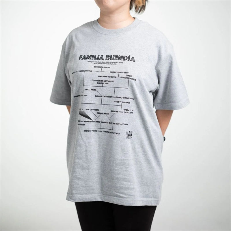 【ドラマと読書】文豪グッズ 『百年の孤独』ブエンディア一族家系図Tシャツ 【上下反転版】