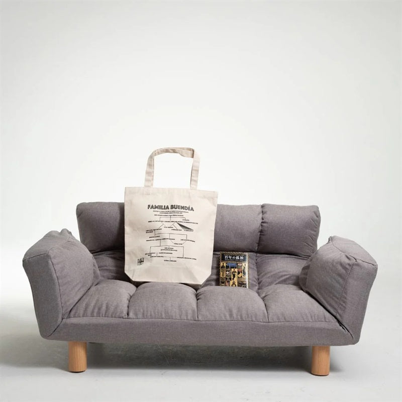 【ドラマと読書】文豪グッズ 『百年の孤独』ブエンディア一族家系図トートバッグ