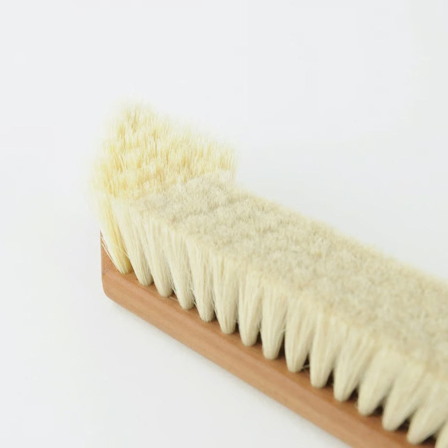 【ドラマと読書】BIBLIOPHILIC Redecker Book Brush