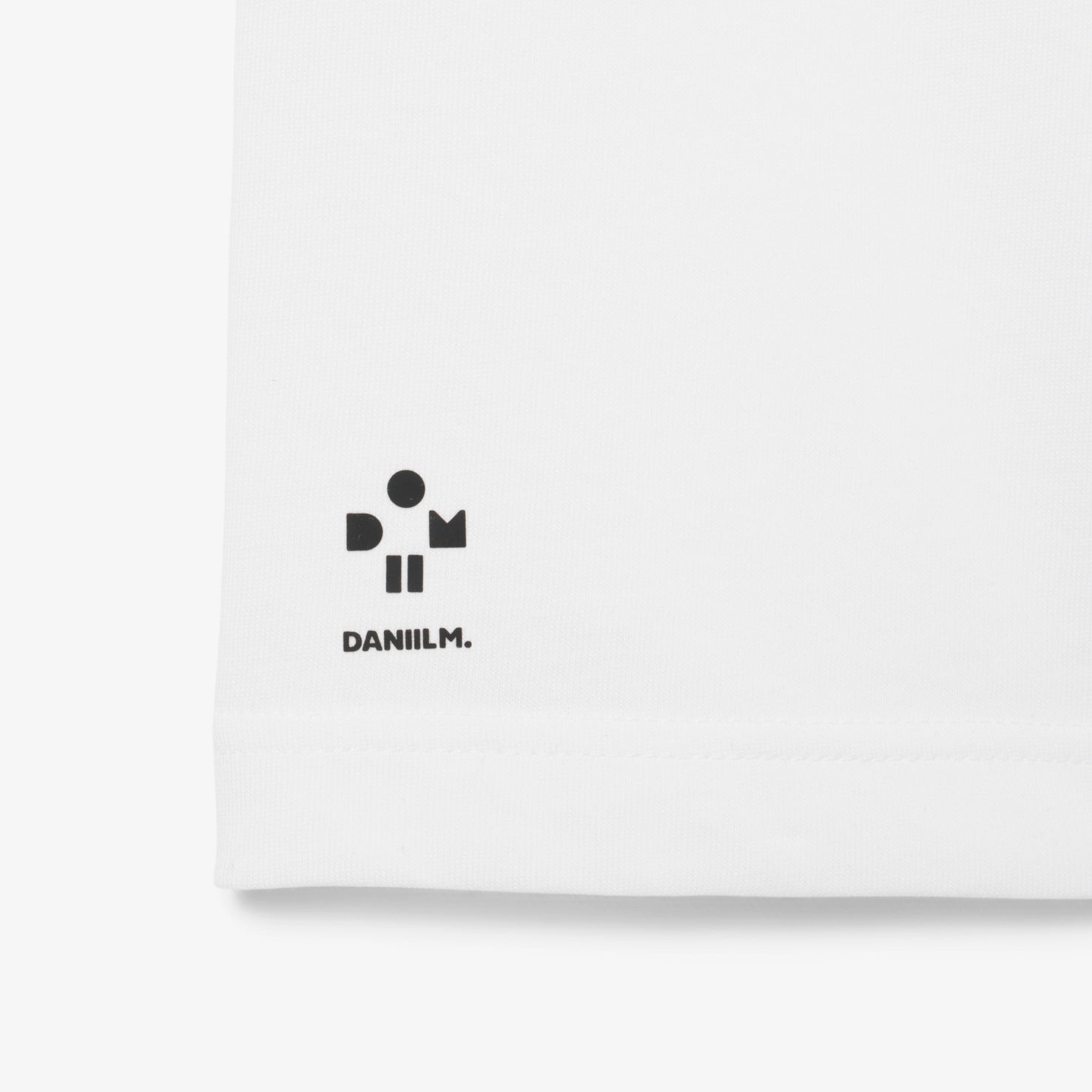 【ラコステ/LACOSTE】『ダニール・メドベージェフ』ラケットプリント ウルトラドライTシャツ