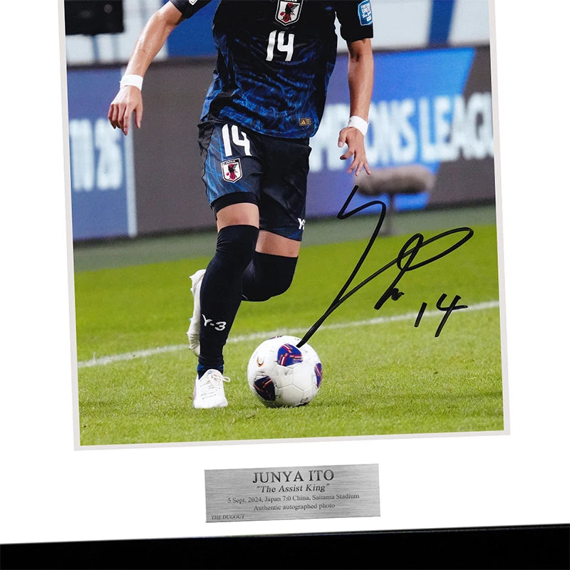【メモラビリア】伊東純也 直筆サイン入り日本代表2024フォト特製フレーム