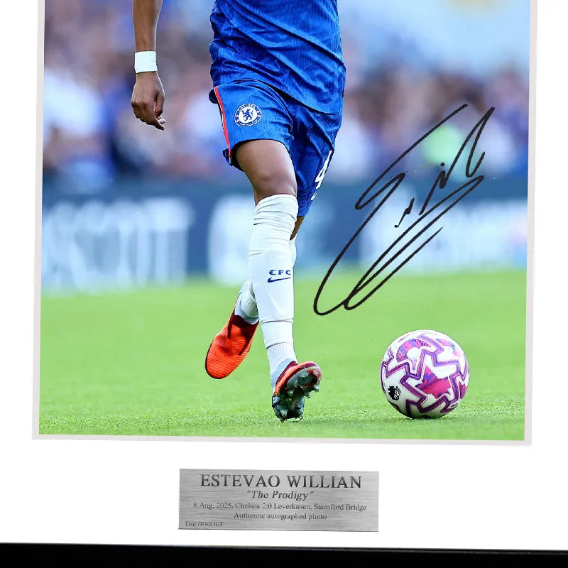 【メモラビリア】エステヴァン直筆サイン入りチェルシー25/26フォト特製フレーム (A4)