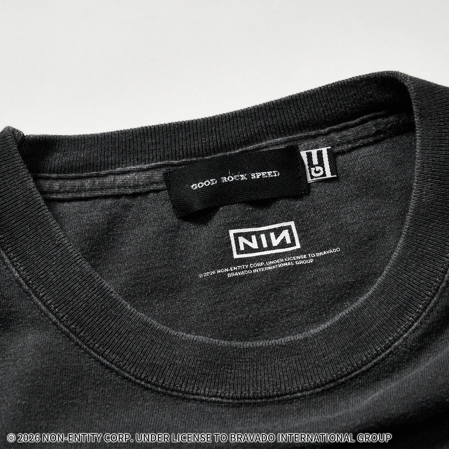 ナイン・インチ・ネイルズ(NINE INCH NAILS)ボックスロゴ Tシャツ 【グッドロックスピード/GOOD ROCK SPEED】