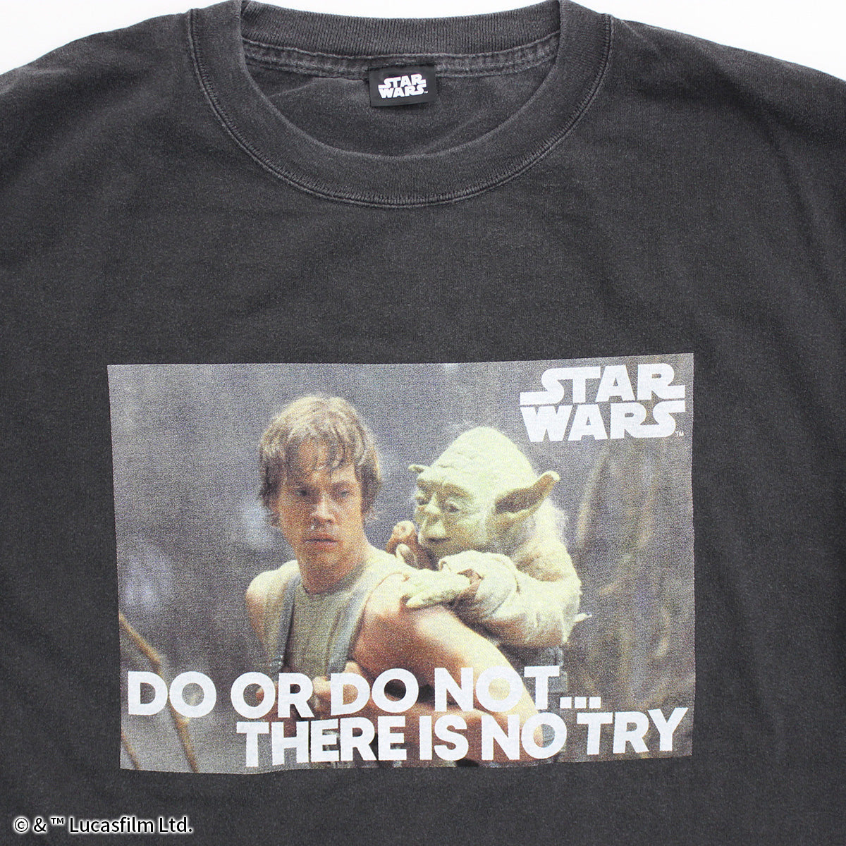 映画『スター・ウォーズ』 グラフィックTシャツ DO OR DO NOT… THERE IS NO TRY