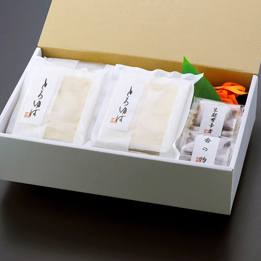【下鴨茶寮】料亭のとろゆば御飯