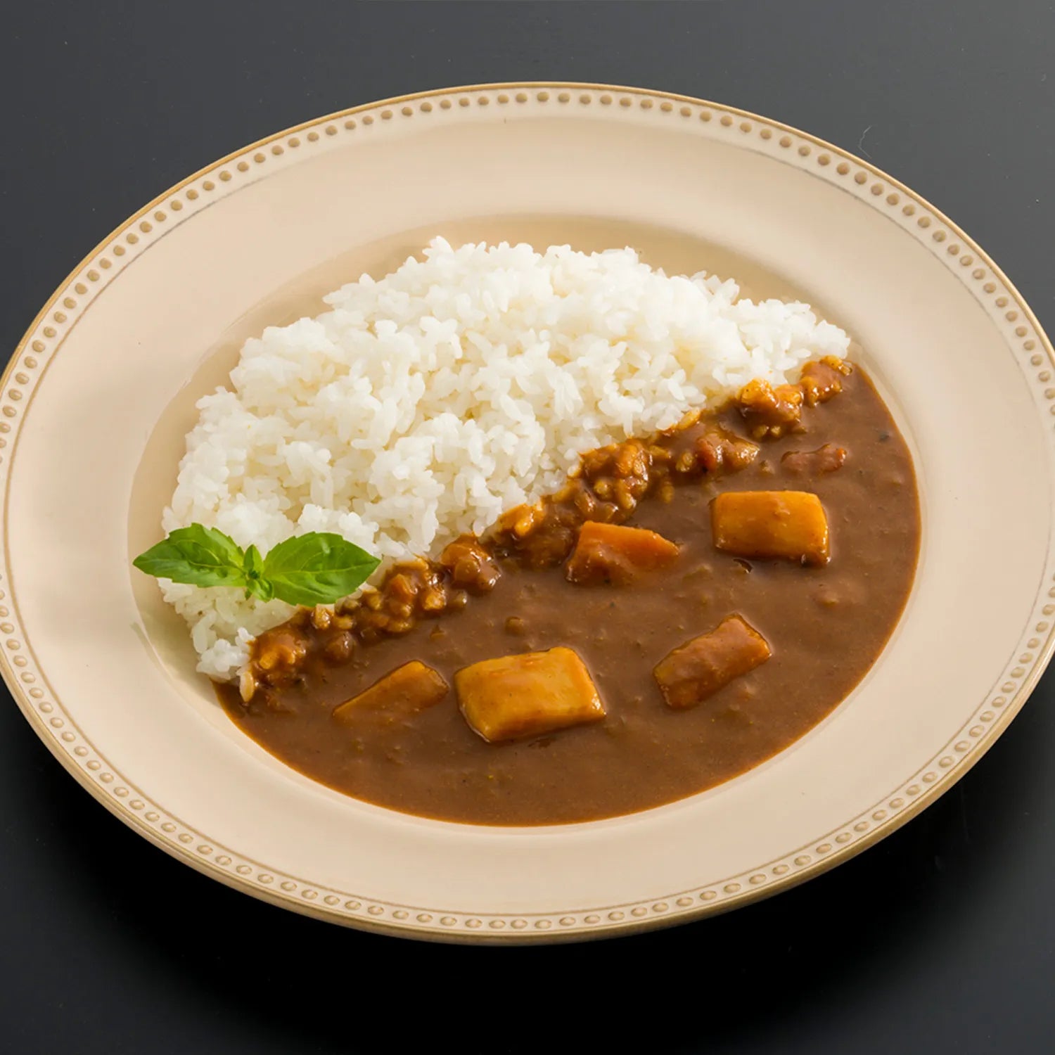 銘店 有名シェフ監修のレストランカレー 3種