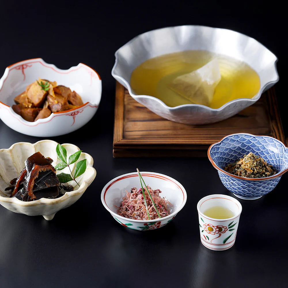 【下鴨茶寮】下鴨茶寮の逸品詰め合わせ(料亭のお出汁(8g×10包)、しば漬けちりめん、料亭の昆布ふりかけ、きんぴらまぐろ、椎茸昆布)