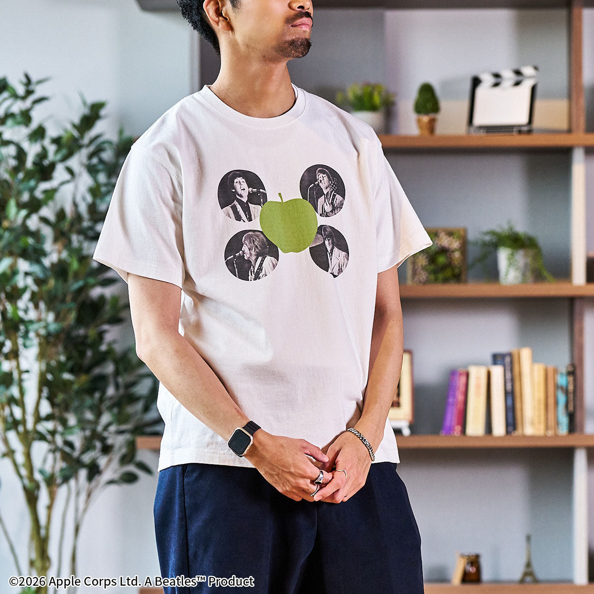ザ・ビートルズ 60th Anniversary of arrival in Japan Tシャツ
