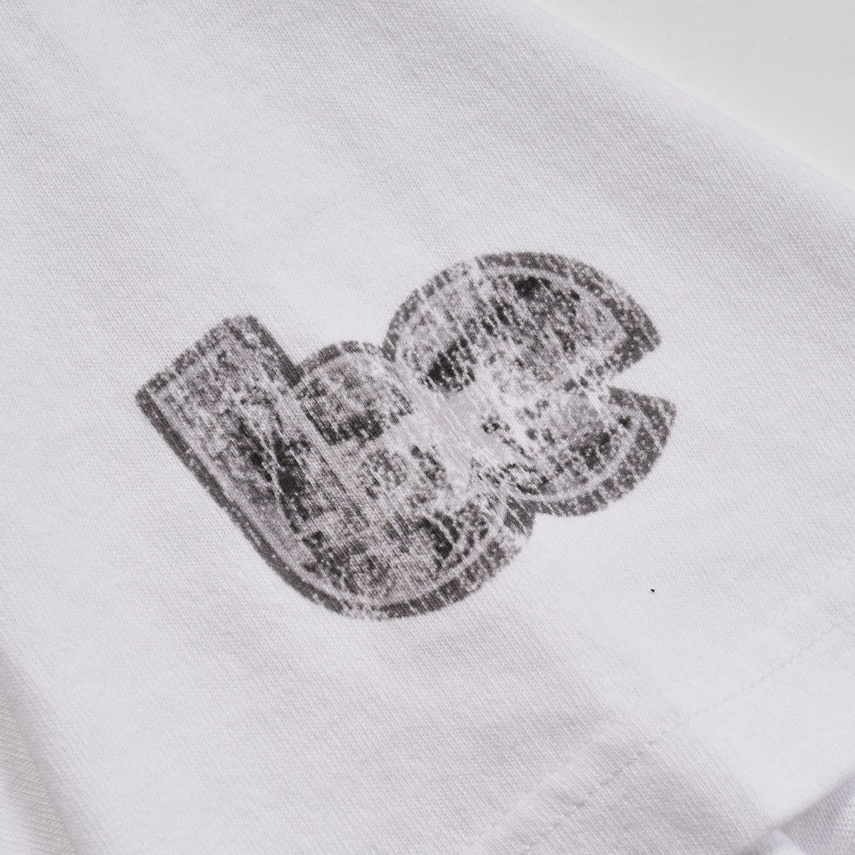 ビリー・アイリッシュ It‘s Almost Dry Tシャツ(U/MUSIC)