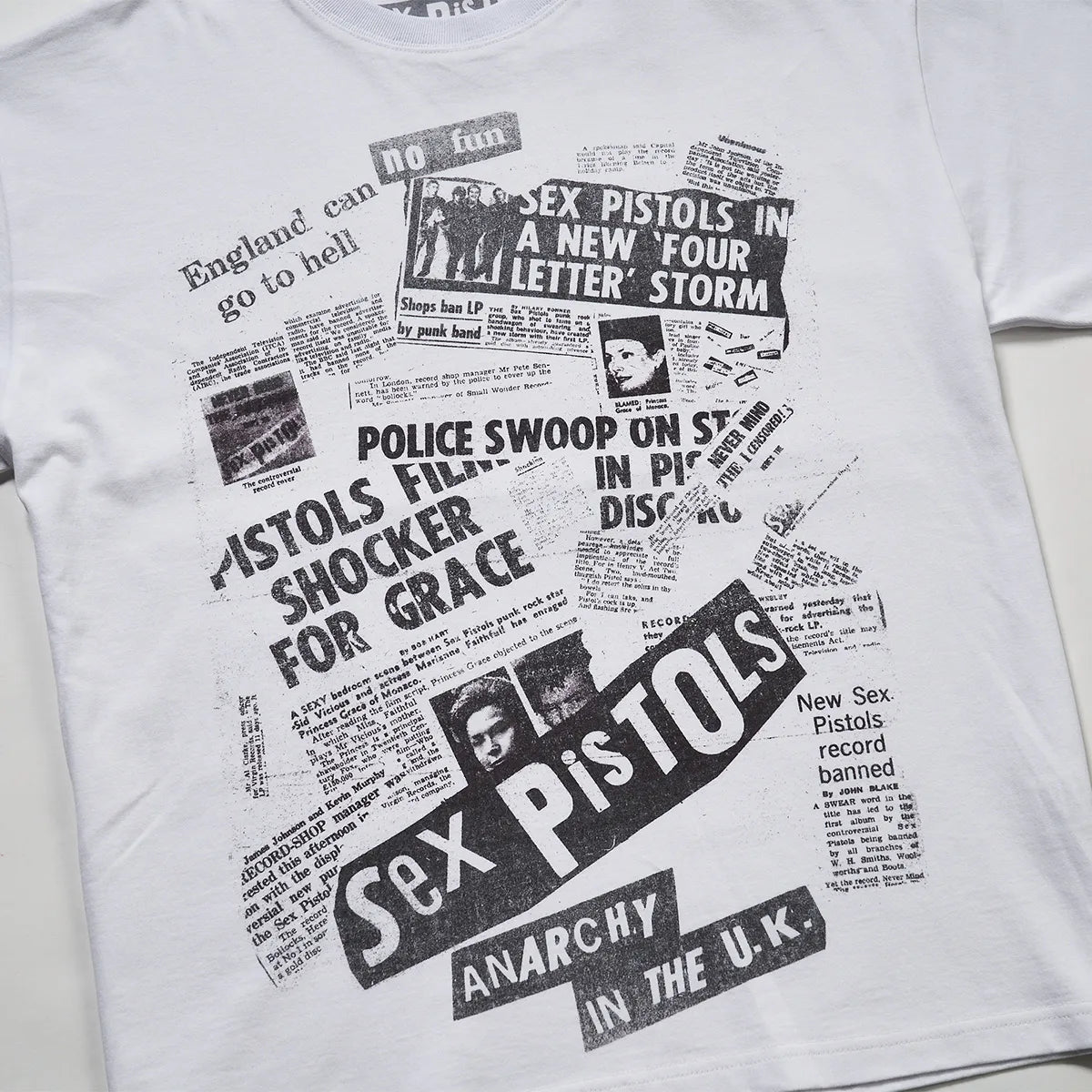 セックス・ピストルズ newspaper Tシャツ(ジョンブル/JOHNBULL)