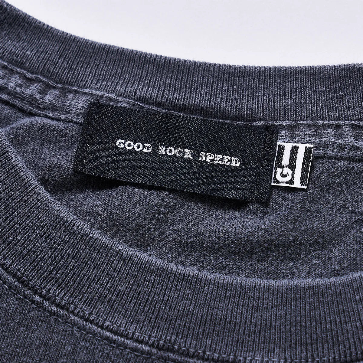ニルヴァーナ(NIRVANA) Logo Graphic Tシャツ(グッドロックスピード/GOOD ROCK SPEED)