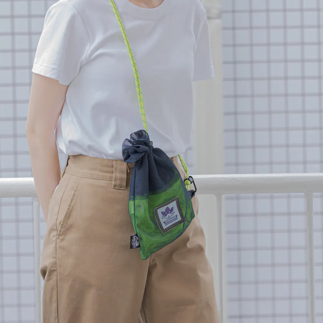 「ジュラシック・ワールド」 メッシュショルダー