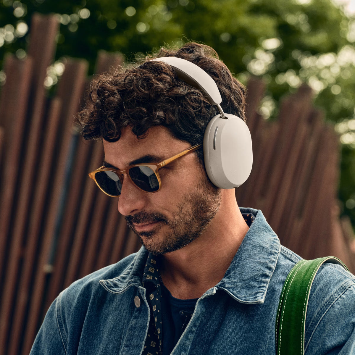Sonos Ace(ノイズキャンセリングヘッドフォン)