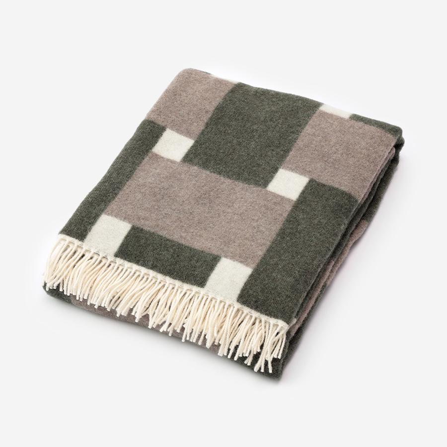 ラプアン カンクリのPUNOS ブランケット 130 x 180cm