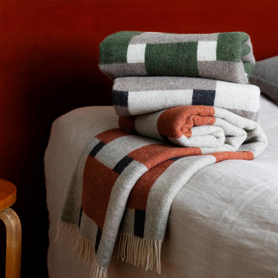 ラプアン カンクリのPUNOS ブランケット 130 x 180cm