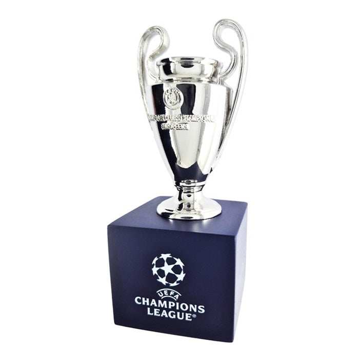 【サッカー／UEFAチャンピオンズリーグ】レプリカトロフィー木製台座付き