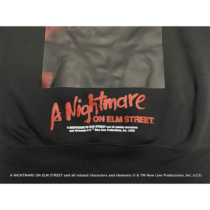 【映画／アパレル】エルム街の悪夢/二度と眠らないプルオーバーパーカ（バスタブ・ブラック）