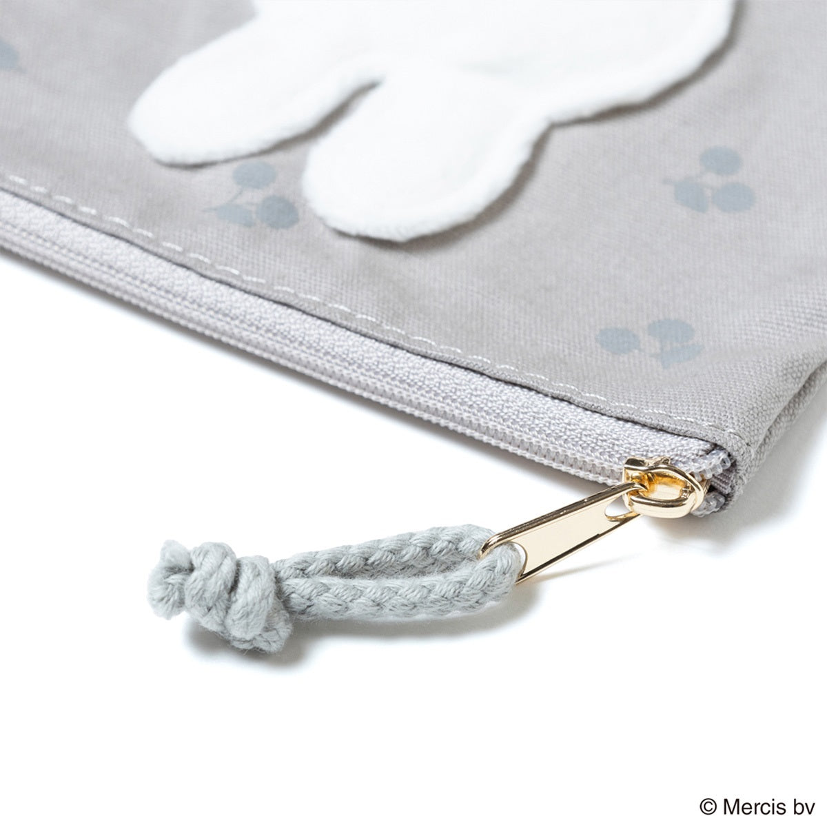 【キャラクターグッズ】MIFFY ミッフィー／CHERRY APPLIQUE ミニフラットポーチ