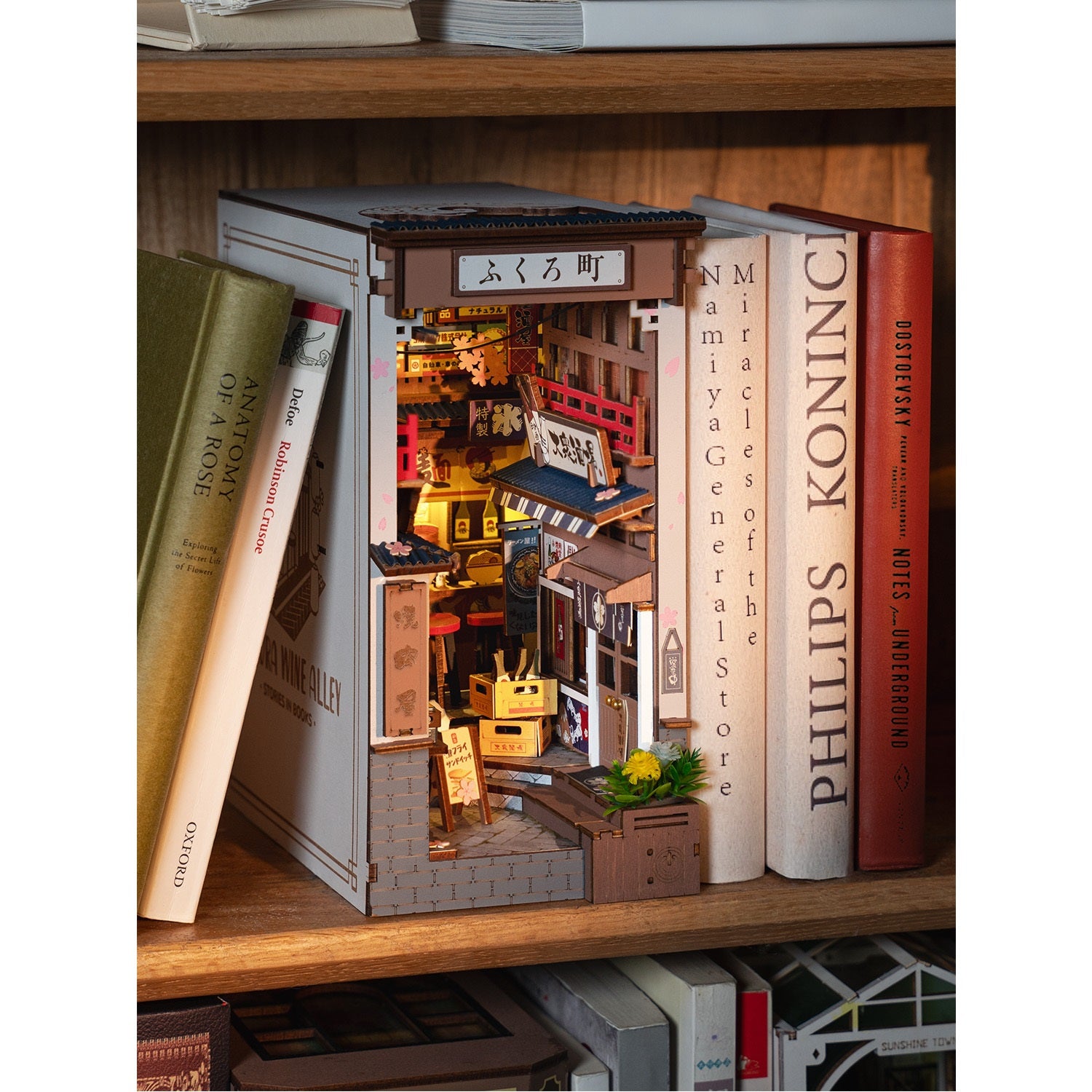 ドラマと読書】BOOKNOOKシリーズ ジオラマブックスタンド | WOWOW百貨店