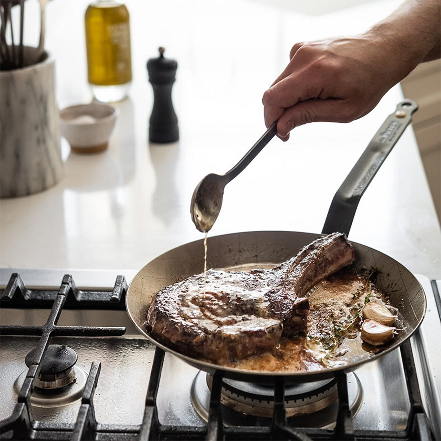 料理道具／デバイヤー】ミネラルB鉄フライパン | WOWOW百貨店