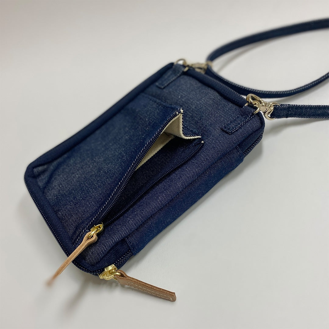 【ドラマと読書】読書グッズ　文庫判 読むしかできないブックショルダー [2way]