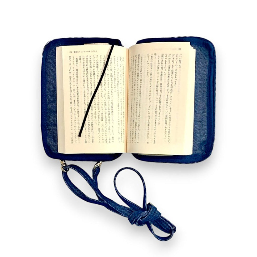 【ドラマと読書】読書グッズ　文庫判 読むしかできないブックショルダー [2way]