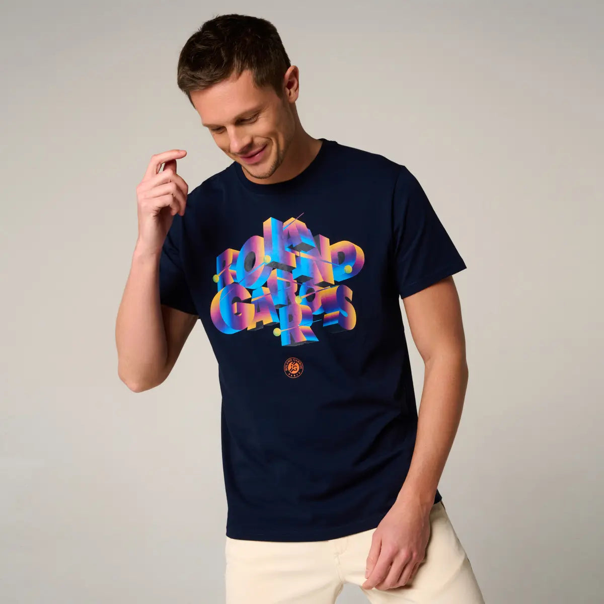 【全仏オープンテニス2025】ローランギャロス　シグネチャーTシャツ　（ネイビー）