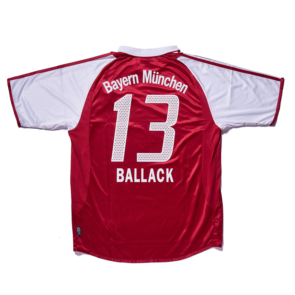 【⭐︎新品タグ付/正規品】バイエルン フンメルス ユニフォーム adidas（アディダス） バイエルンミュンヘン ユニフォーム ホーム 25