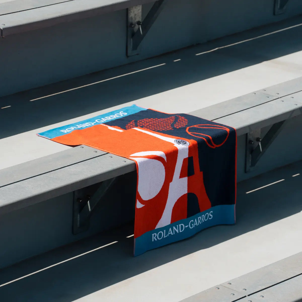 【全仏オープンテニス】ローランギャロス　2024エッフェル塔プレイヤーズタオル