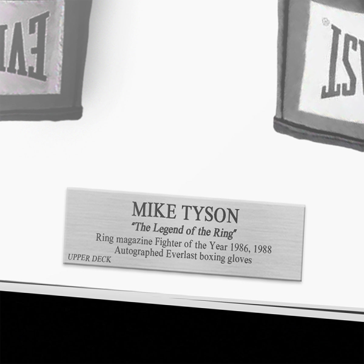 【メモラビリア】 マイク・タイソン BLACK EVERLAST BOXING GLOVE