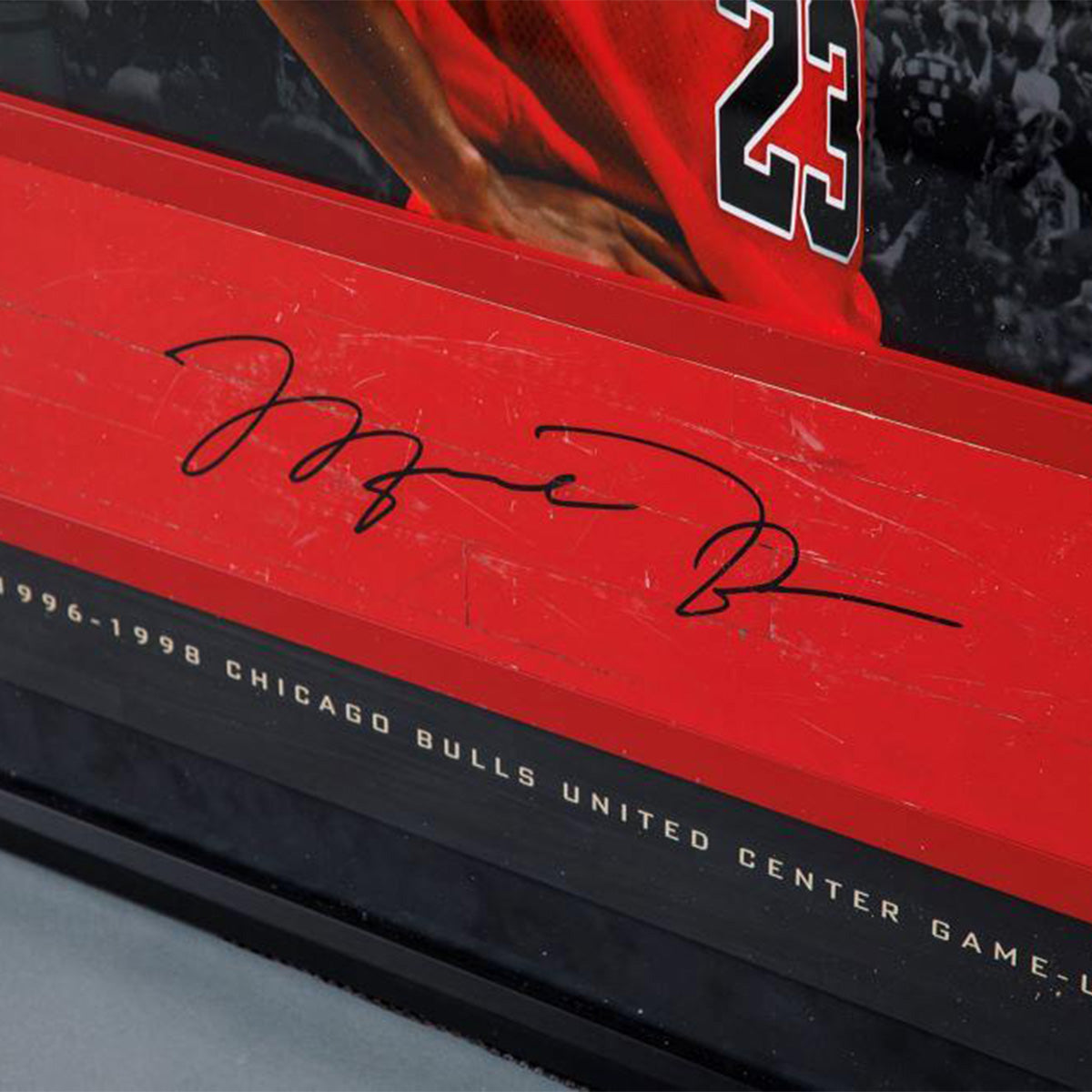 【メモラビリア】マイケル・ジョーダン直筆サイン入り NBA実使用フロアピース（UPPER DECK社証明書付）