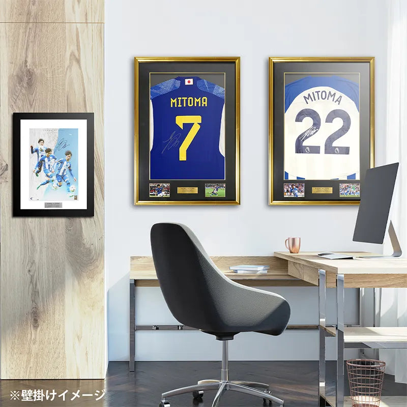 【メモラビリア】[世界限定22枚] 三笘薫直筆サイン入りグラフィックアート "The Albion"