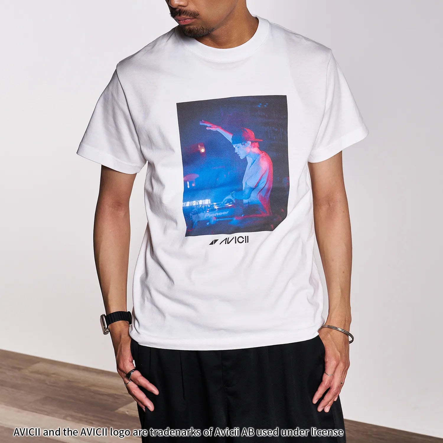 アヴィーチー(AVICII)LIVE ART Tシャツ 【グッドロックスピード/GOOD