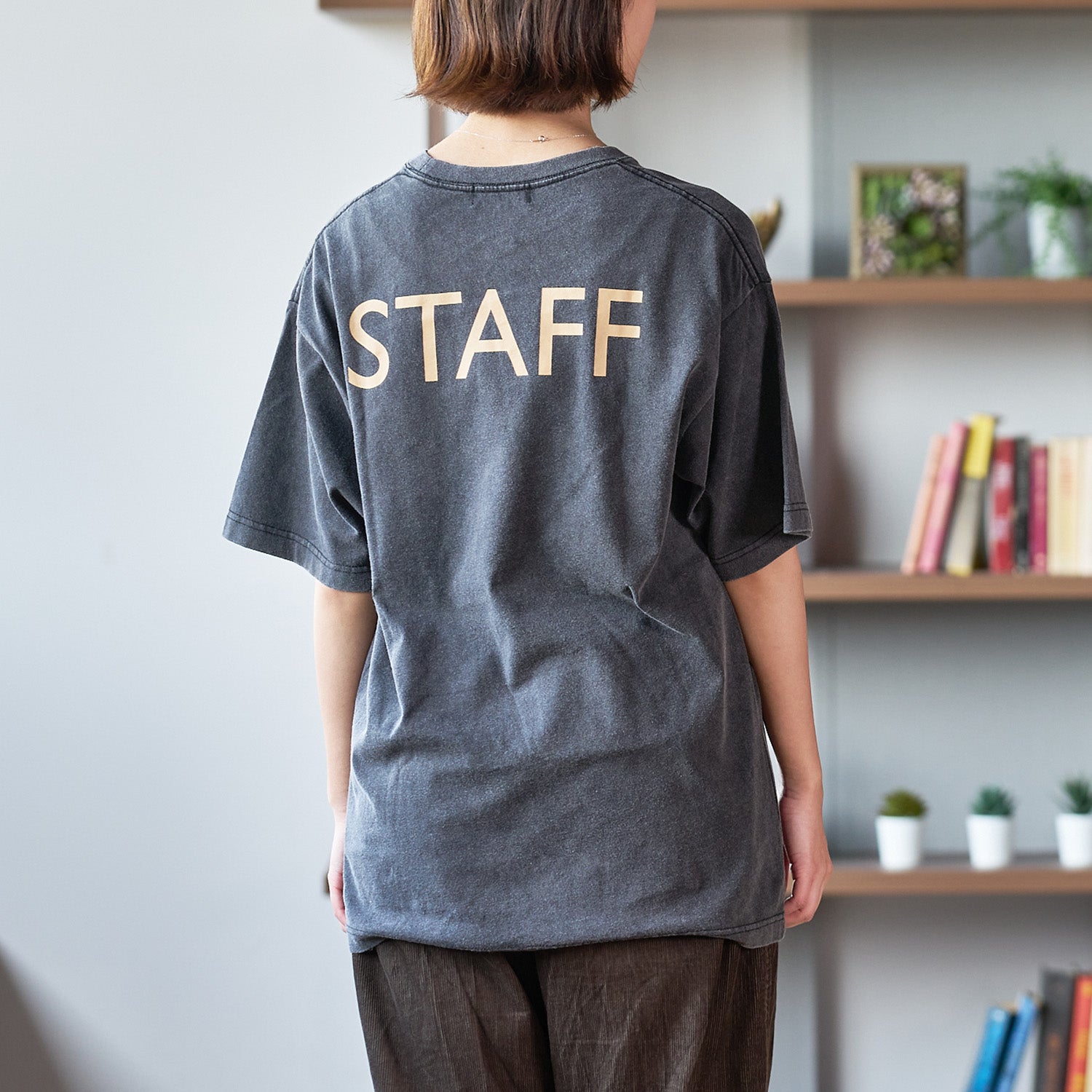 ボブ・マーリー(BOB MARLEY)STAFF Tシャツ【U/MUSIC】 | WOWOW百貨店