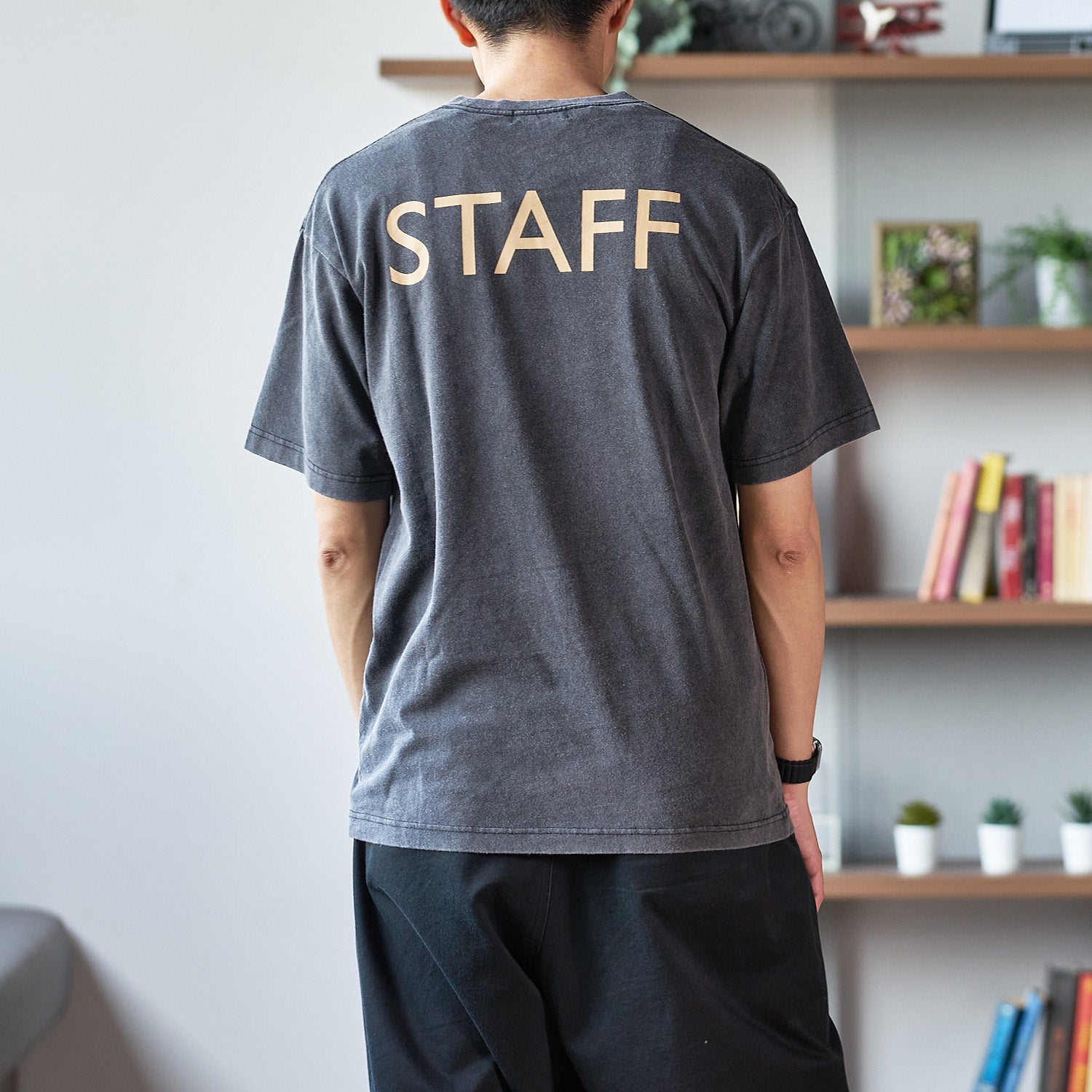 ボブ・マーリー(BOB MARLEY)STAFF Tシャツ【U/MUSIC】 | WOWOW百貨店