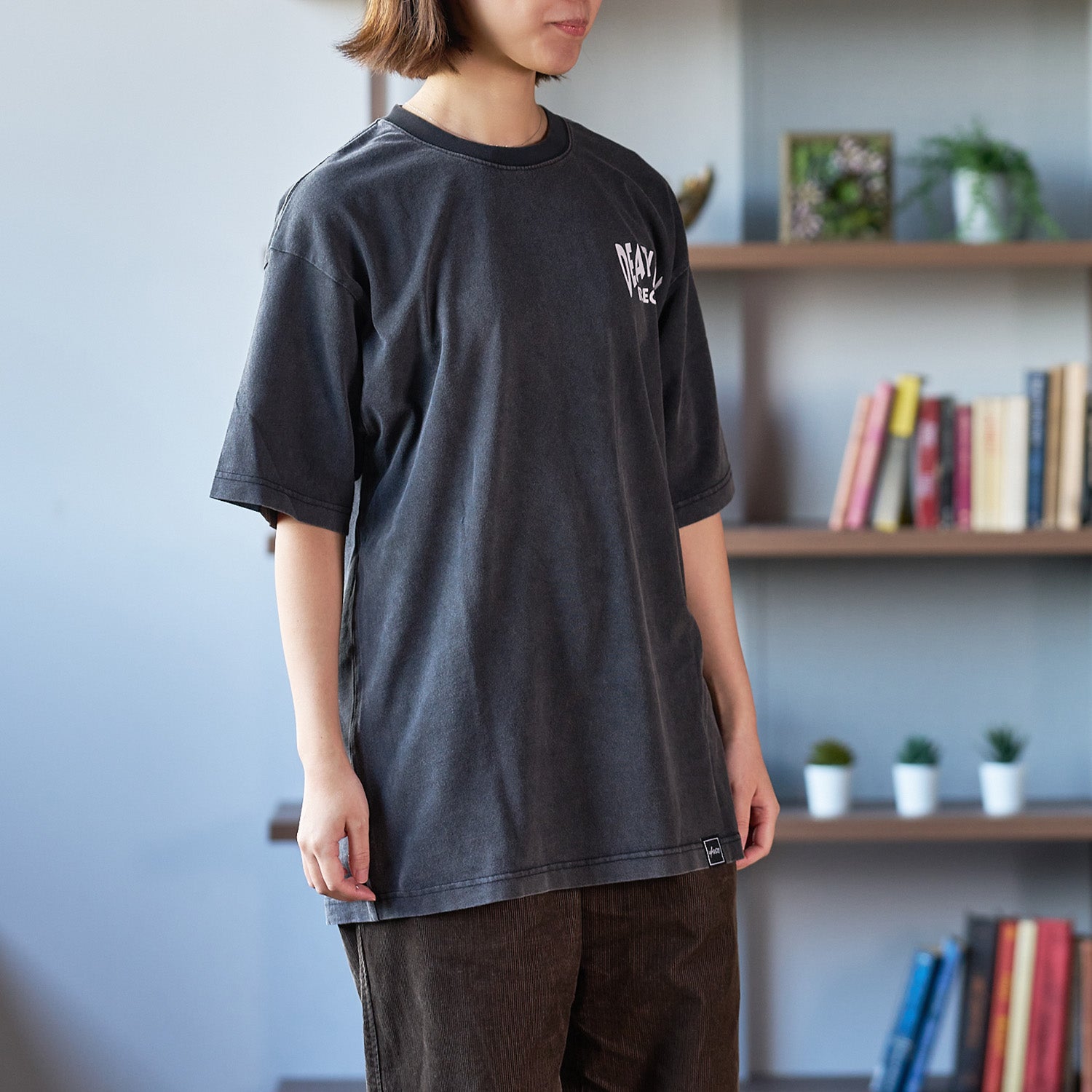デス・ロウ・レコード(DEATH LOW RECORDS） BACK PRINTNAME Tシャツ【U/MUSIC】