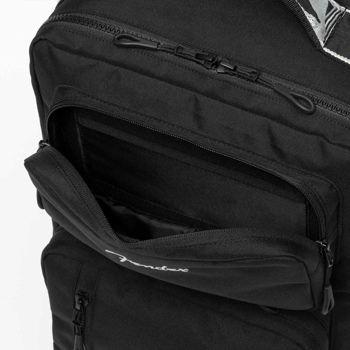 【フェンダー／FENDER】 B4サイズ対応 リュック バックパック