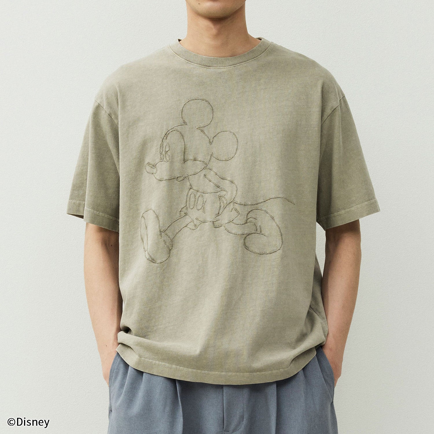 【ディズニー／Disney】ミッキー・マウスＴシャツ（刺繍）