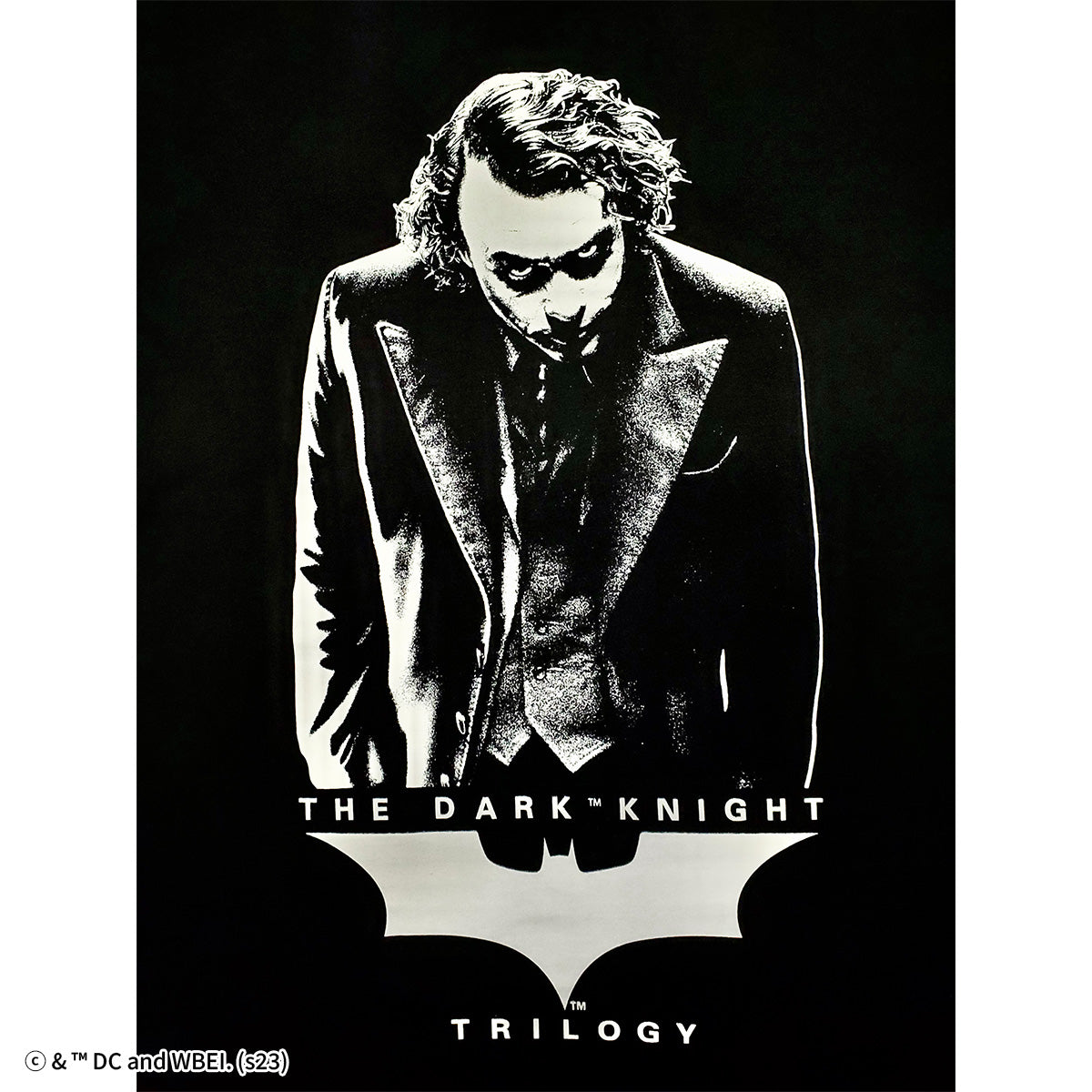 映画『ダークナイト』トリロジー　ジョーカーTシャツ（サプライズ・ブラック）