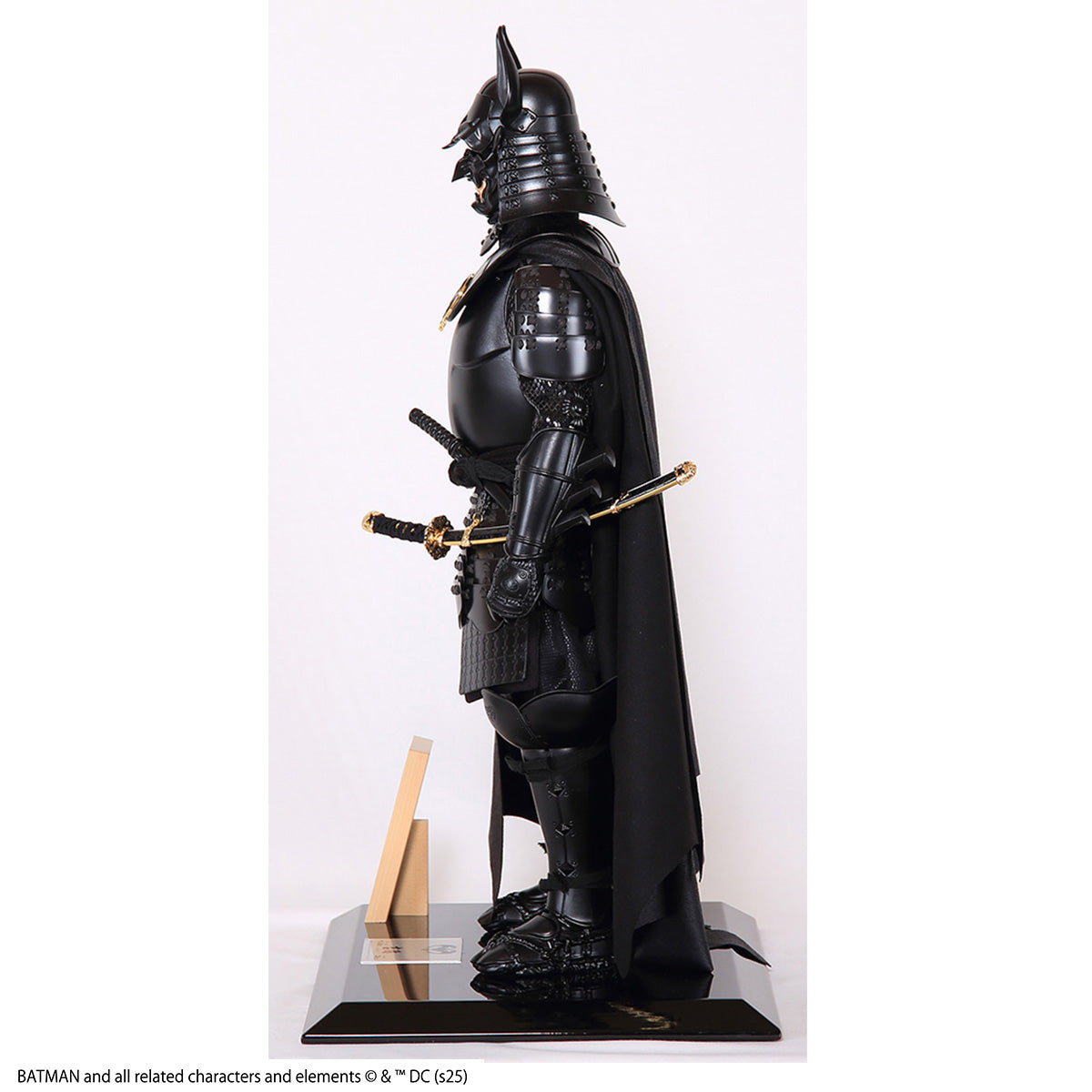DC】「バットマン」武者人形 蝙蝠侠（バットマン） | WOWOW百貨店