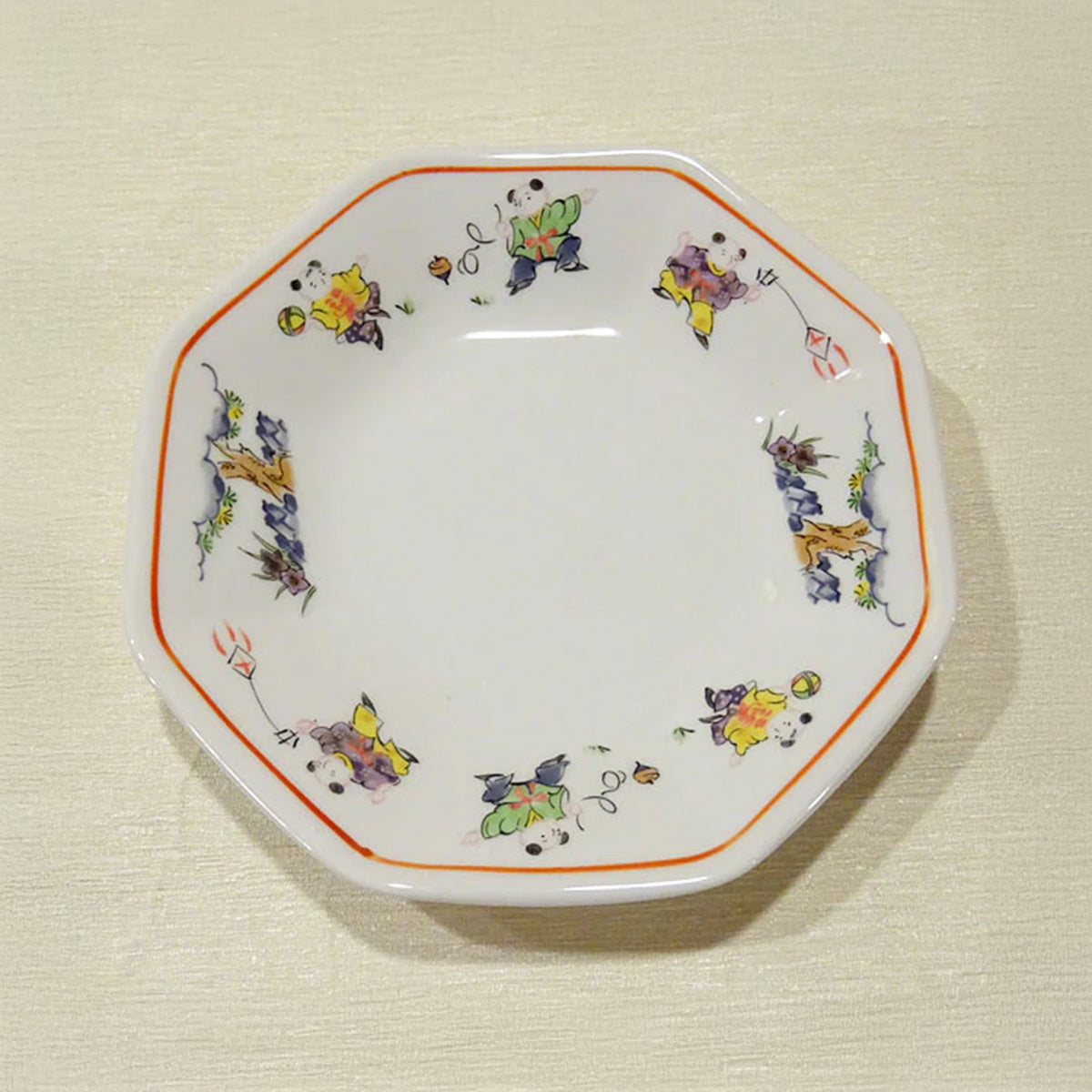 色絵唐子 八角高台 18.8㎝｜中国物産展（販売期限：2026/5/31まで