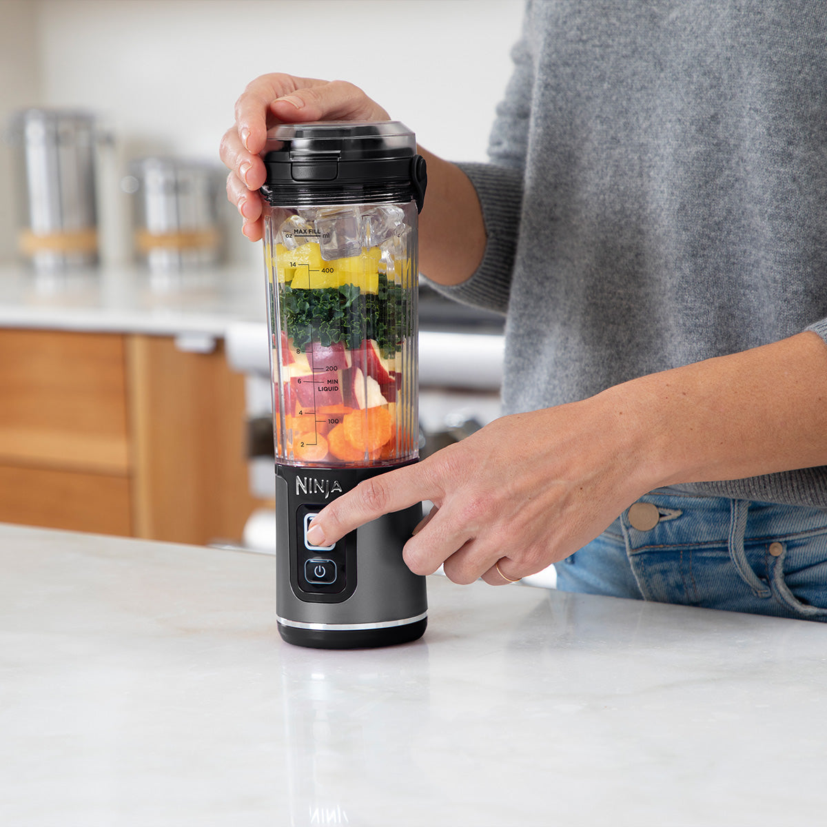 ニンジャ／Ninja】 Blast コードレスミキサー BC151J | WOWOW百貨店