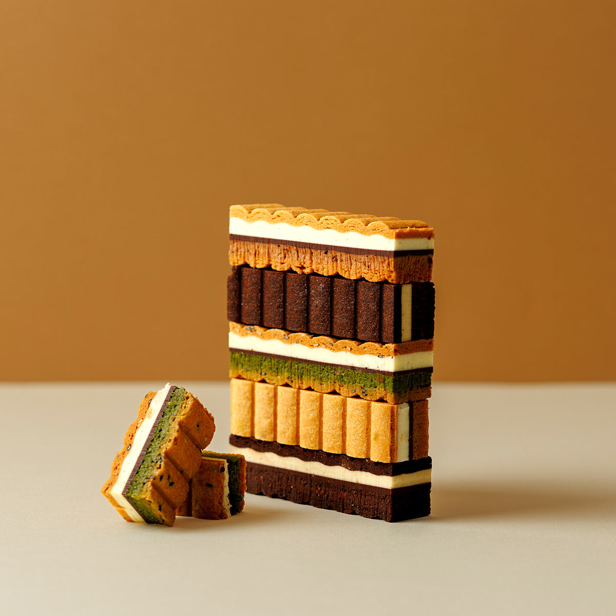 【ラウ】Nami-Nami（クリームサンドサブレ）12本入