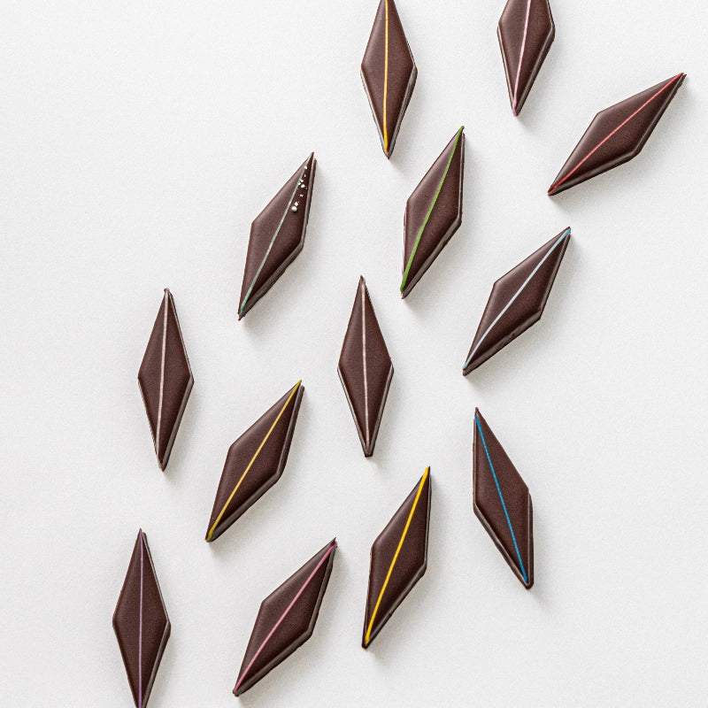 【ラウ】iro（ボンボンショコラ）9粒 Assortment