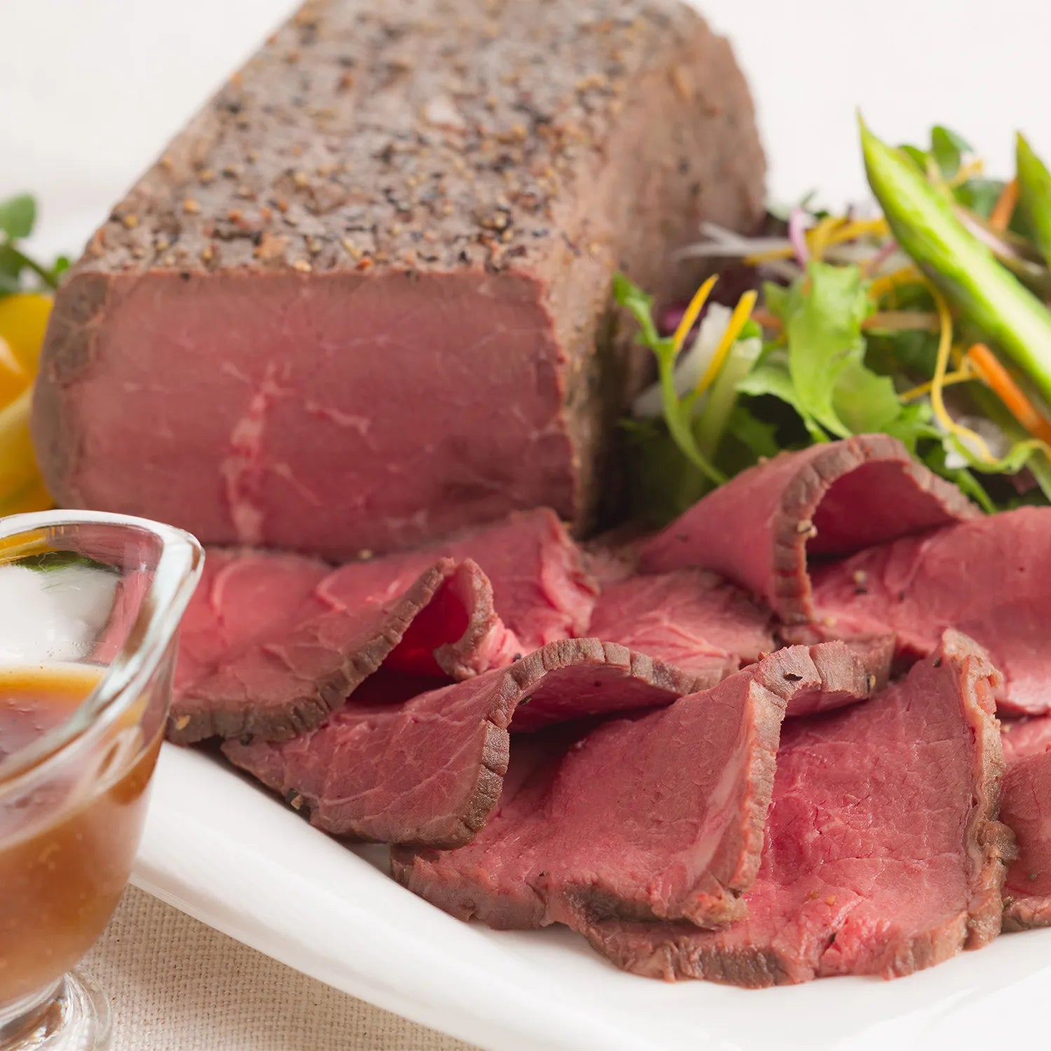 【日比谷】モルソー 秋元さくら監修 ローストビーフ 350g（赤ワインソース付き）